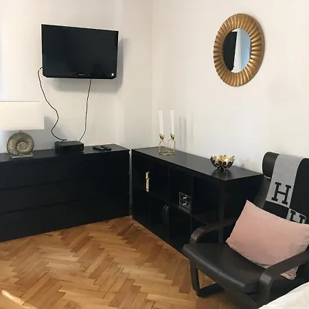 Apartament W Poblizu Dworca Centralnego * ורשה